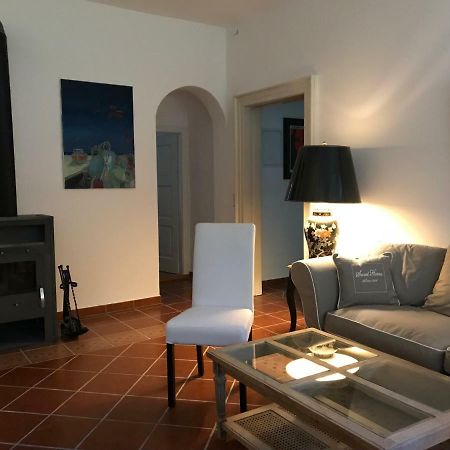 Elegantes Gaesteapartment Verano In Schloss Und Hofgut Langenzell Wiesenbach Eksteriør bilde