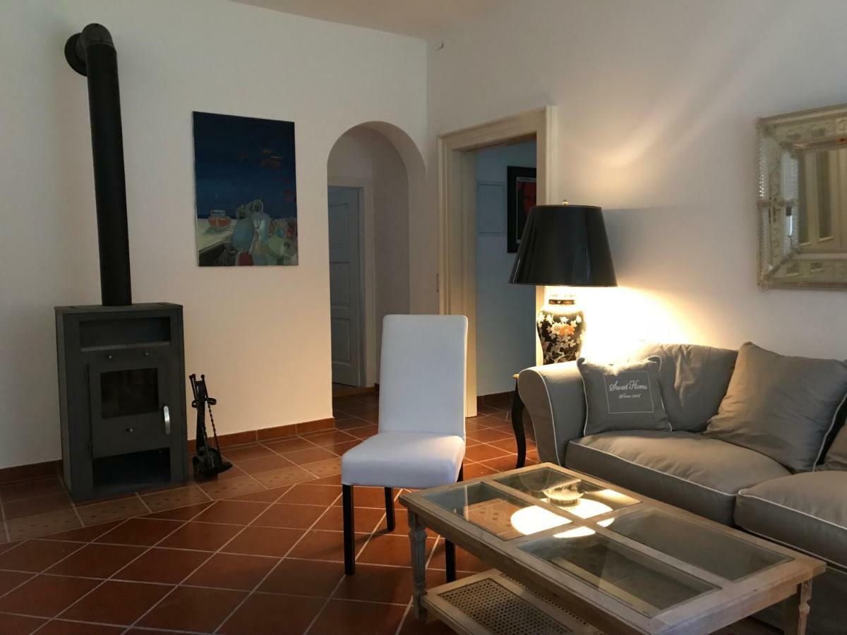 Elegantes Gaesteapartment Verano In Schloss Und Hofgut Langenzell Wiesenbach Eksteriør bilde